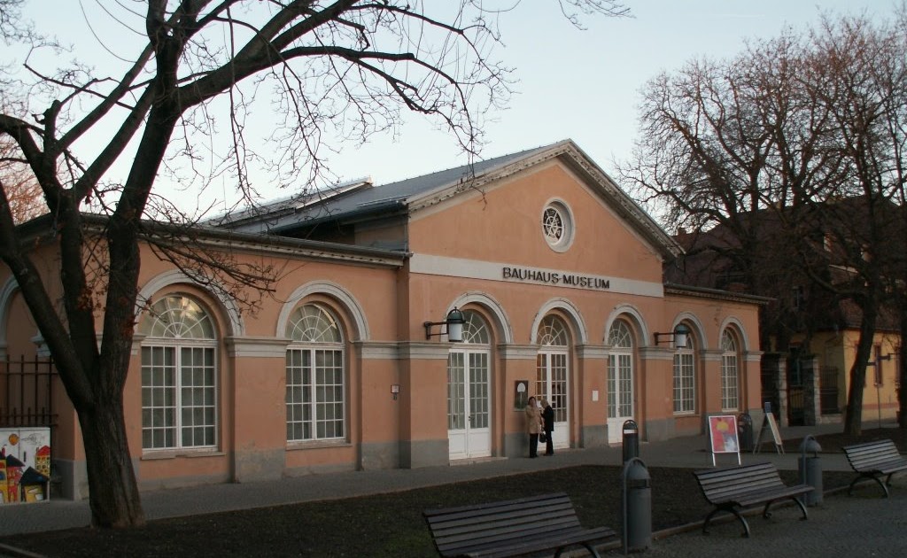 Resultado de imaxes para museo bauhaus weimar