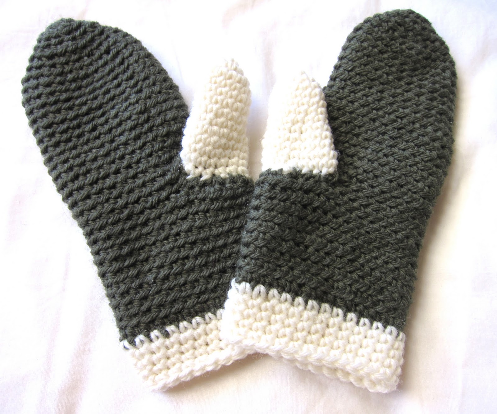 Crochet Mittens Labels: crochet mittens, full