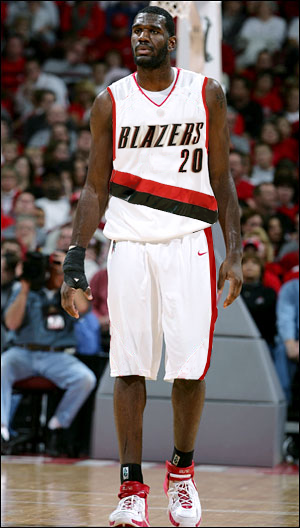 center Greg Oden will have