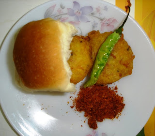 Vada Paav