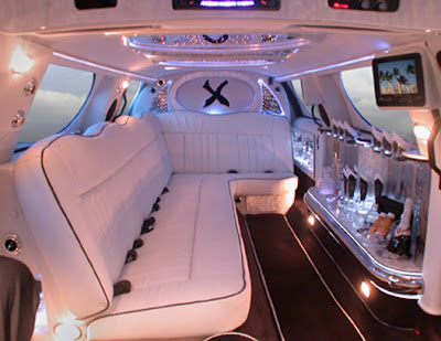 Chrysler 300 XTC Limousine