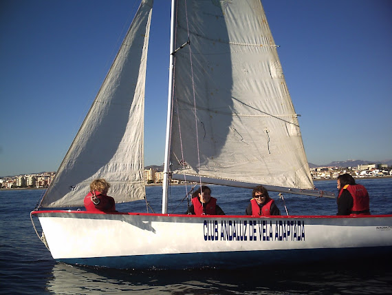 EQUIPO FEMENINO DE CAVA1...?