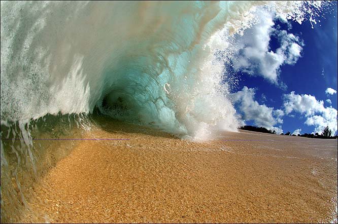 [wavesurfcrashesdown.bmp]