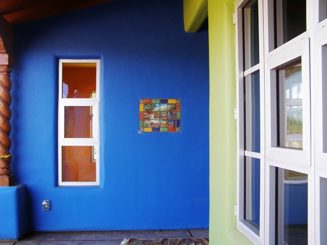 [Wk+65+Front+porch+mural.JPG]