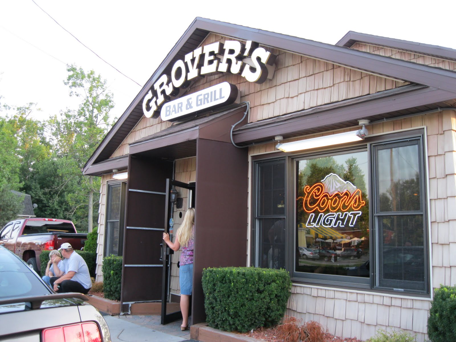 Big Daddy Dave Dining in the Buffalo Area