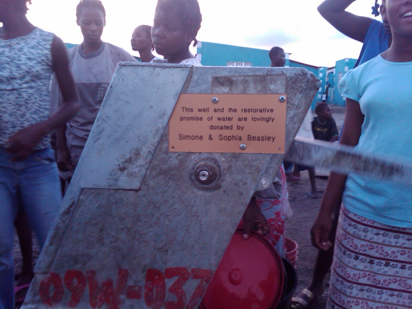 [=?utf-8?B?SU1HMDAwNjYtMjAwOTEyMDItMTY1OS5qcGc=?=-724879]