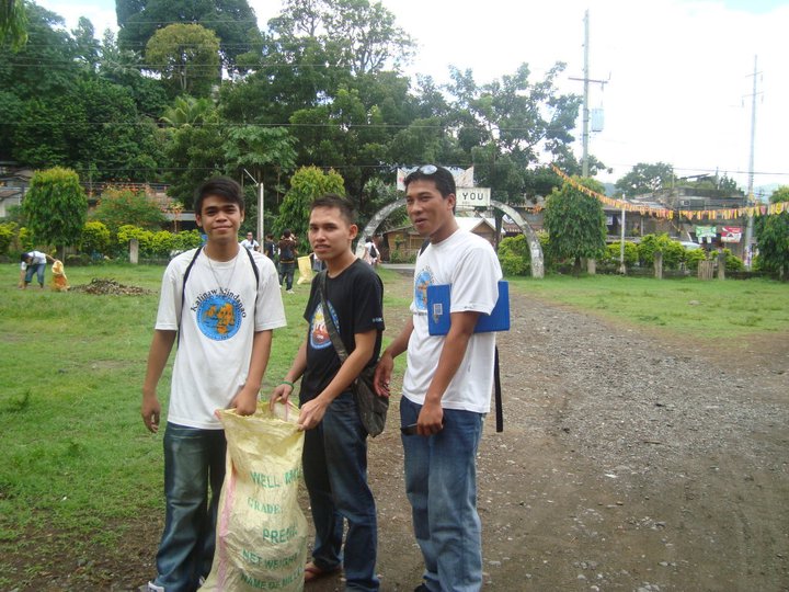 Clean-up Drive @ Brgy. Agusan, Cagayan de Oro City, Oct. 17,10