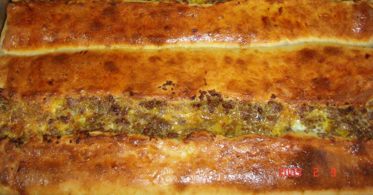 Mutfakların Lezzet Tarifçisi EV USULÜ KIYMALI PİDE