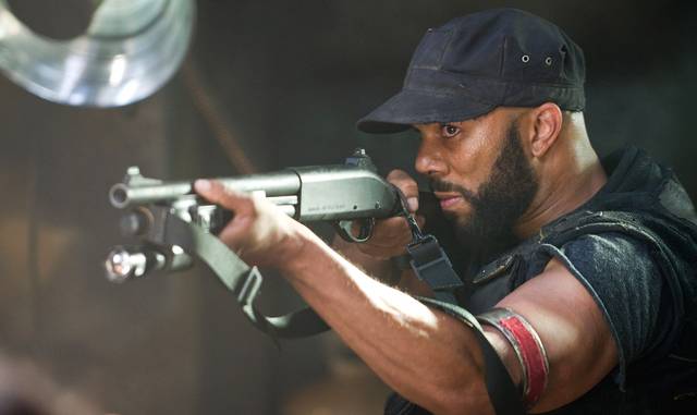 [Terminator+4+Common+Barnes.jpg]