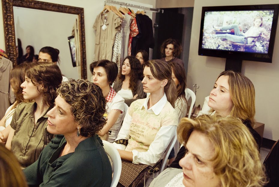 [090819ViaGomide_2992bx.jpg]