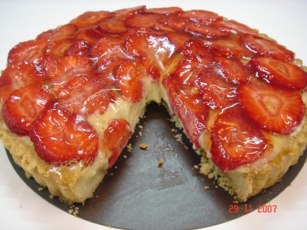 strawberry+tart-+baking+at+home+3.jpg