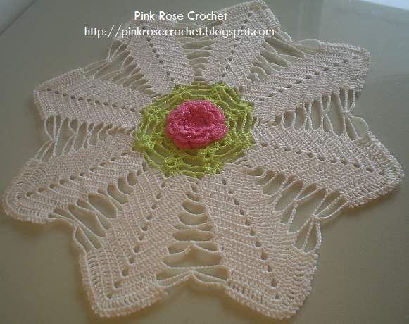 [Toalhinha+Croche++2+-+Crochet+Doily+-+Pink+Rose.jpg]
