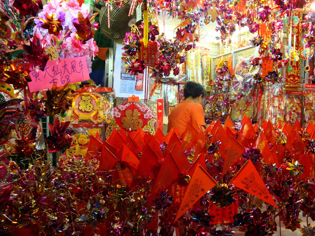 Covered in Stardust: Chinatown Lunar New Year Night Market &amp; Light Up 2010