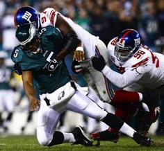 Giants at Eagles: Philly will Keep the Pressure on, squeak out a Victory