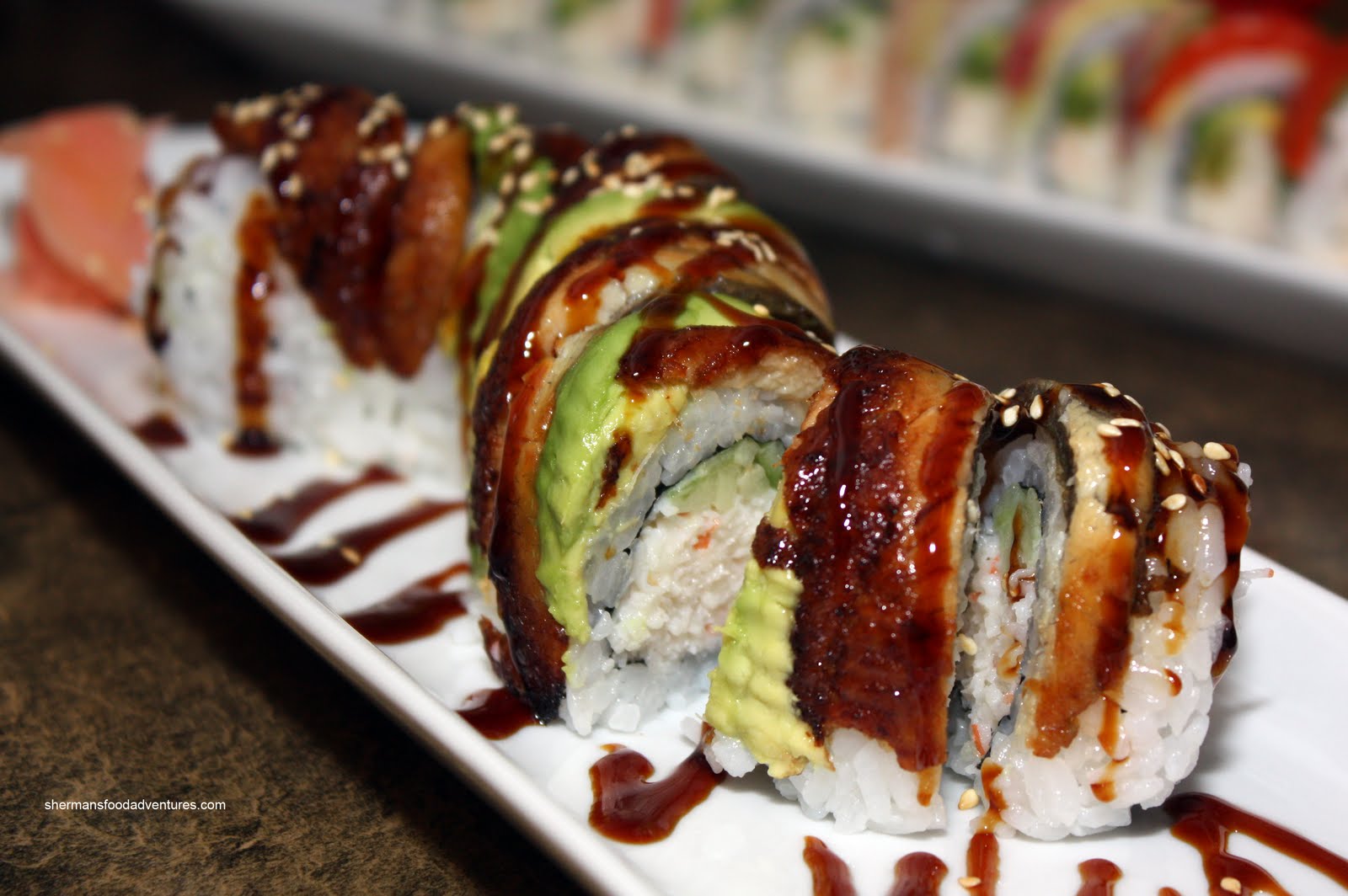 dragon rolls sushi