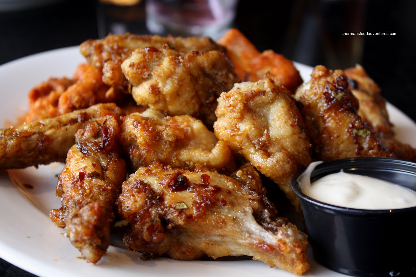 Sherman's Food Adventures Wings (Burnaby)