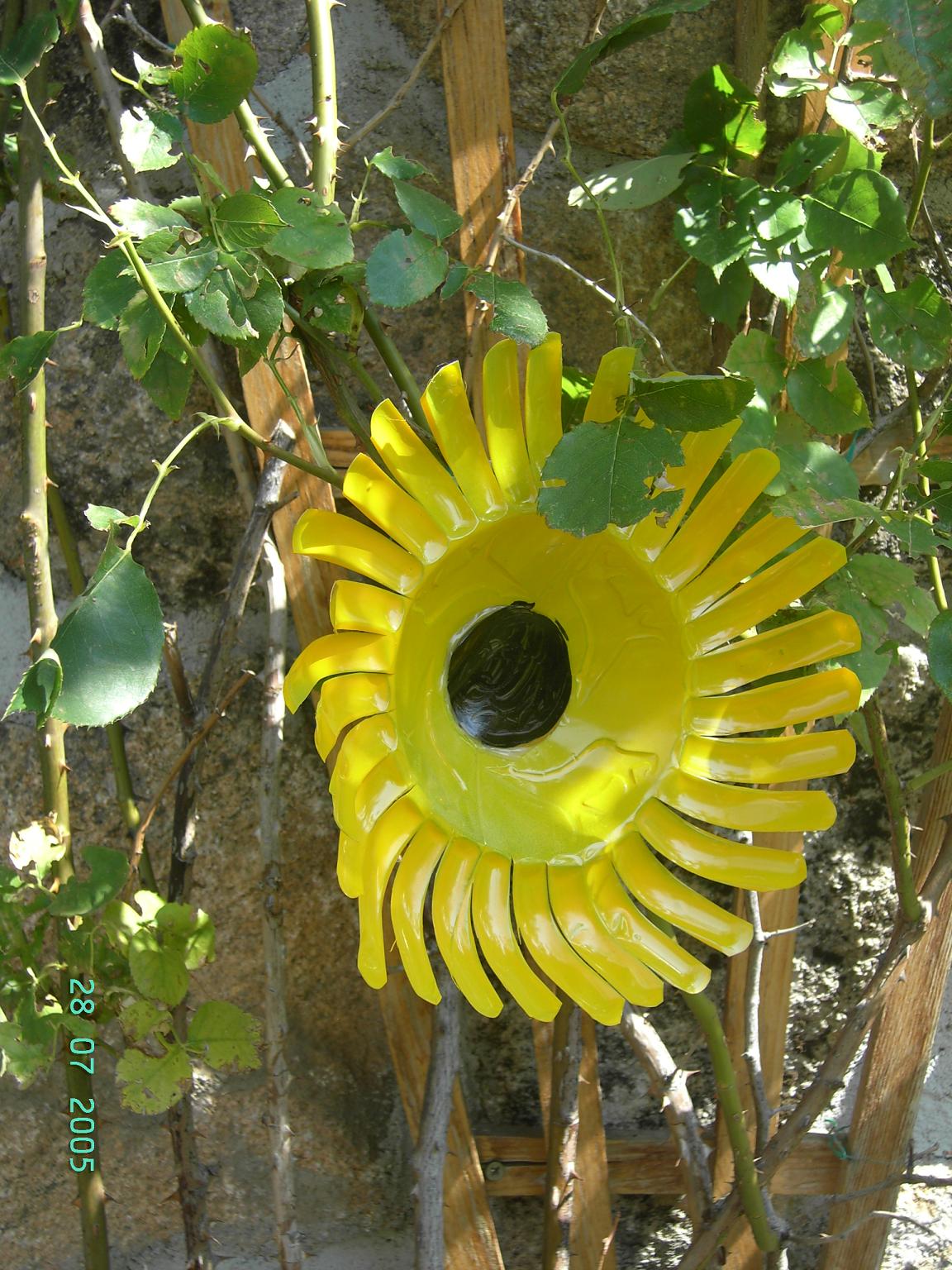 CON MIS MANITAS: GIRASOL CON BOTELLA