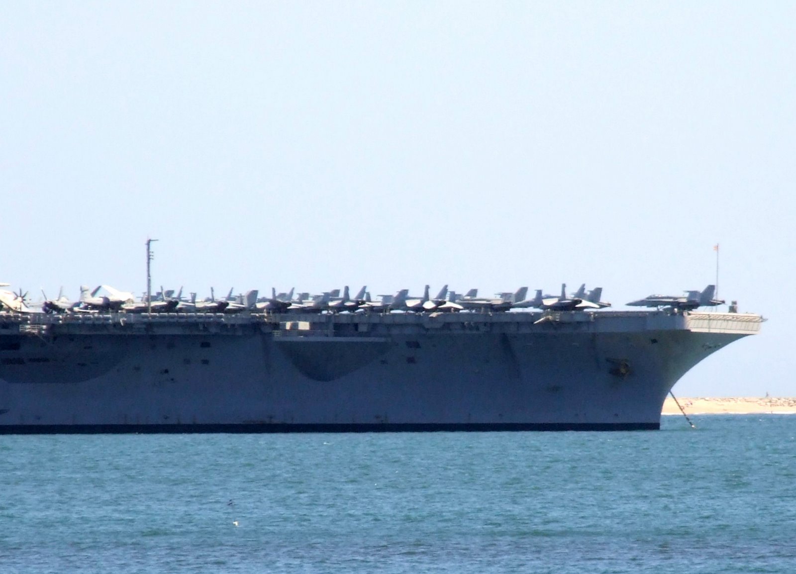 [B+N#USS+DWIGHT+D.EISENHOWER#CRUZ+QUEBRADA#4236A.jpg]