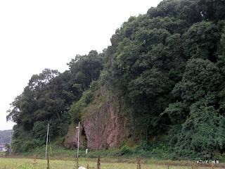 ポンポン山（高負彦根神社）