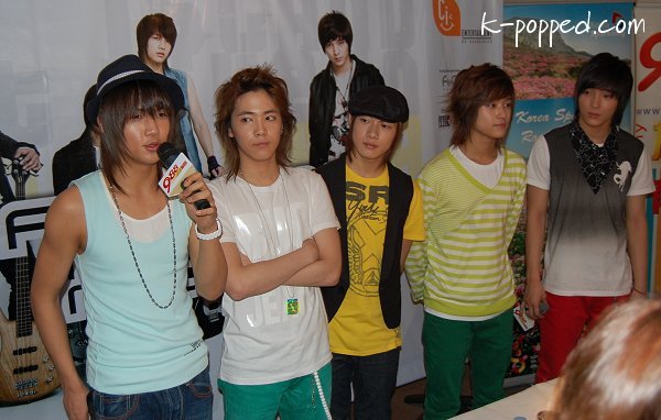 [FT+Island+PC.jpg]