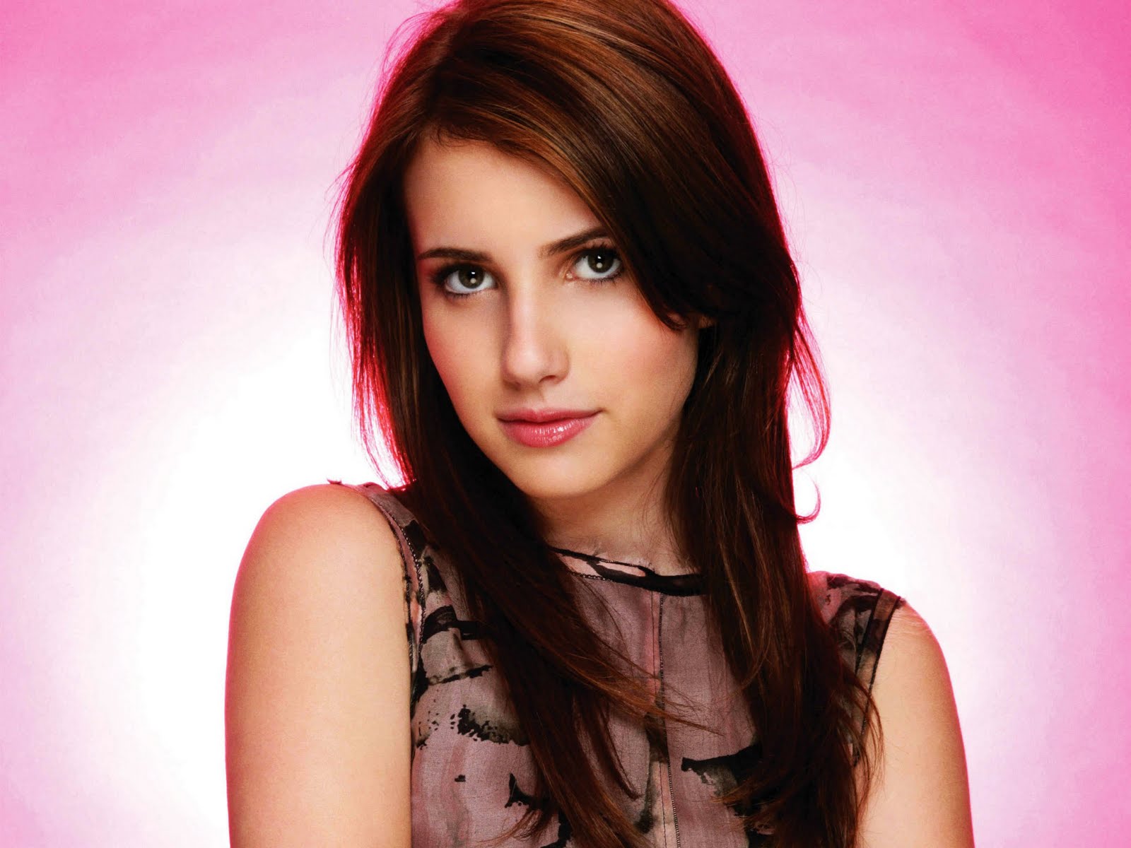 http://2.bp.blogspot.com/_vClfjdJc8Jk/TU0W3bBRH3I/AAAAAAAAFOI/n8M5NeUVX1o/s1600/emma-roberts-high--Love-wallpapers-romantic-Creative-crazy%2Badvertisements-jagodunya-funny-pictures-2011-jago-dunya-cute-babies-indian-wallpapers-global-beena-malik-pictures-0.jpg