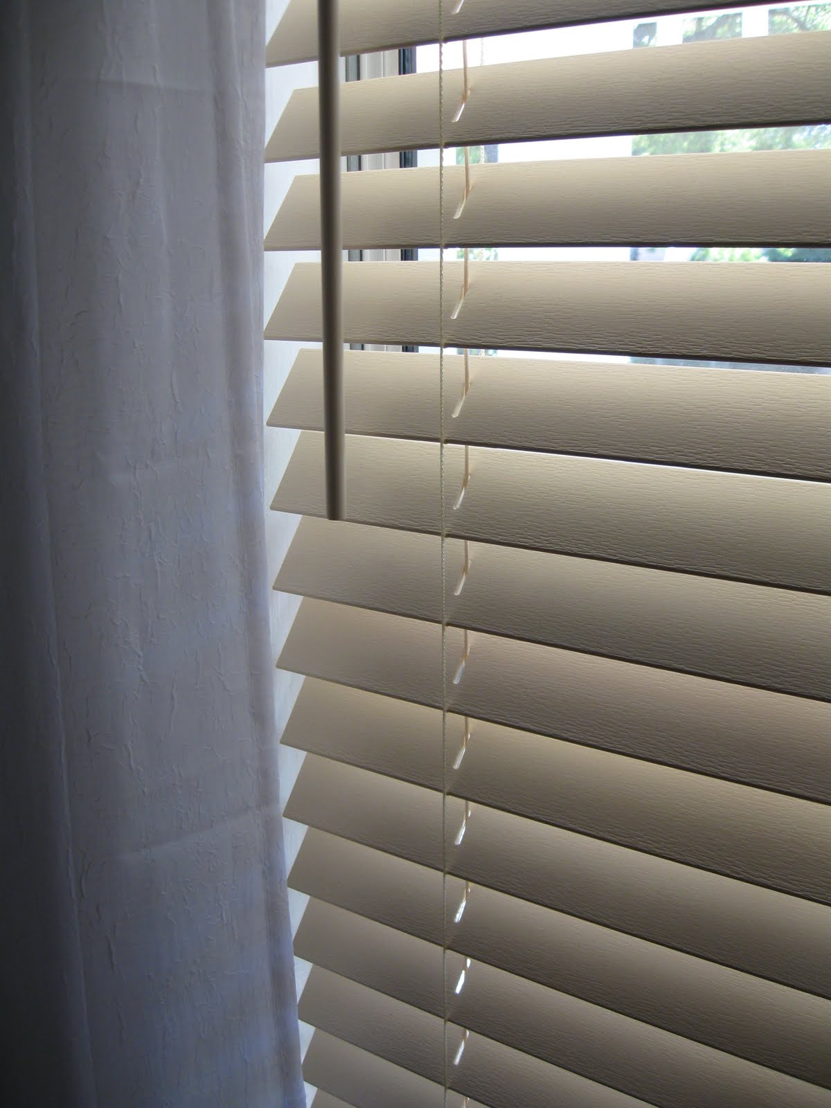 Spray Paint? Oh Yes, Please! Bean In Love