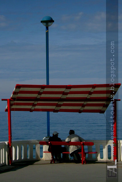 [p08_2446.jpg]