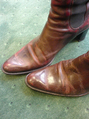 bottillons rouges femme