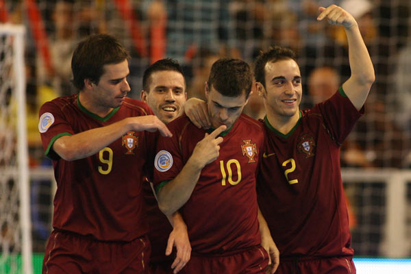 [FESTEJOS+DE+PORTUGAL.jpg]