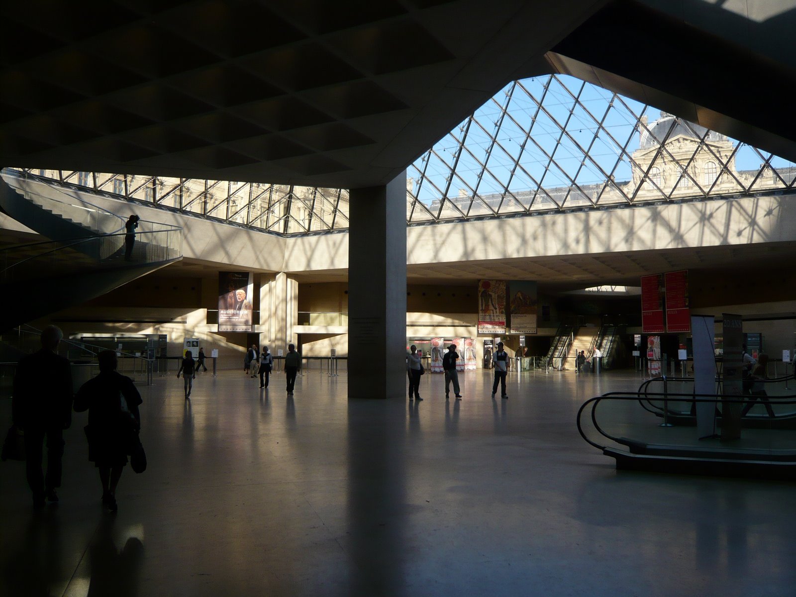 [L1060902.JPG]