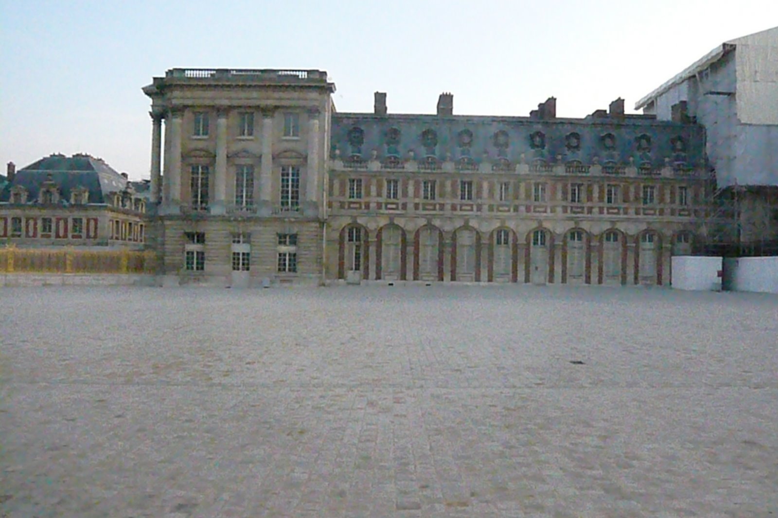 [L1060753.JPG]