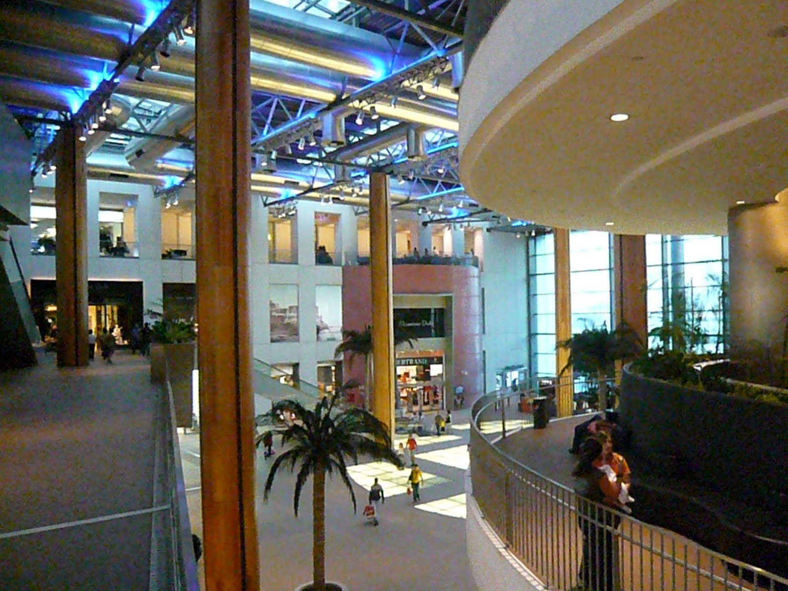 [L1020394.JPG]