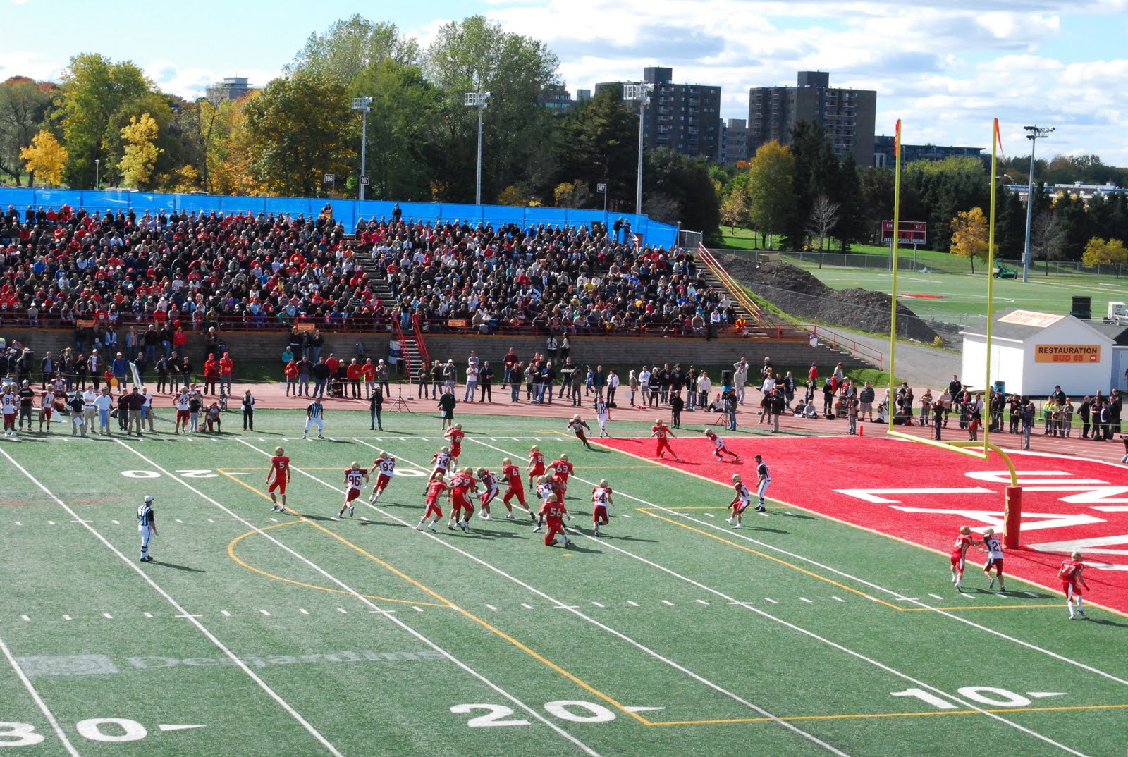 En direct du Québec Match des Rouges et Or à l'université Laval