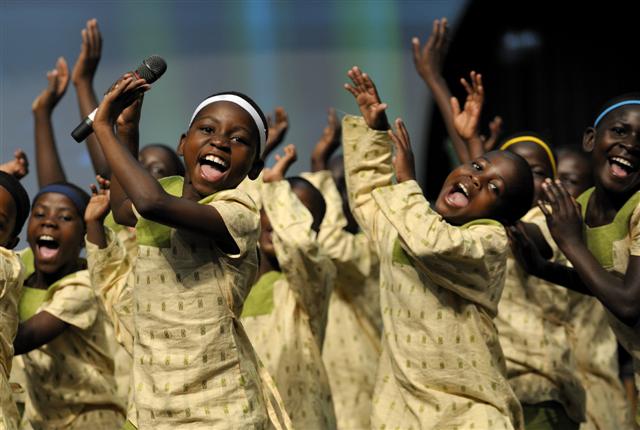 [African+Children+choir-6+(Small).jpg]