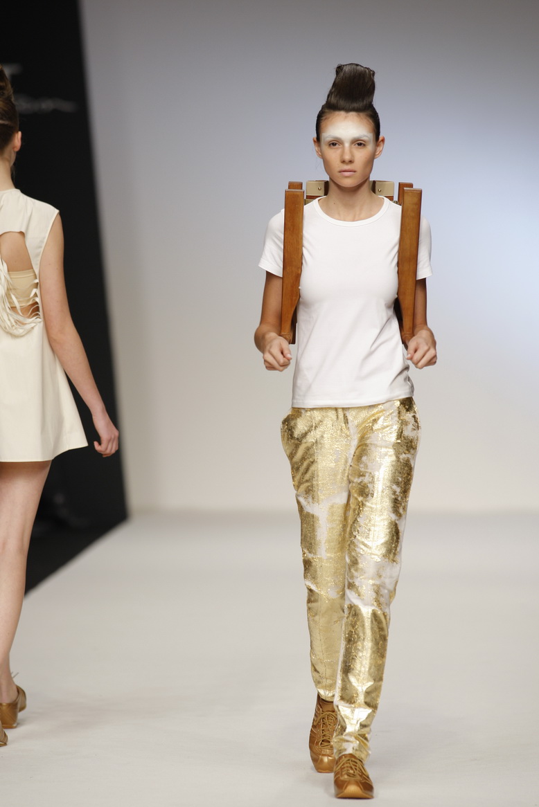 [MLX31LTorres-071.JPG]