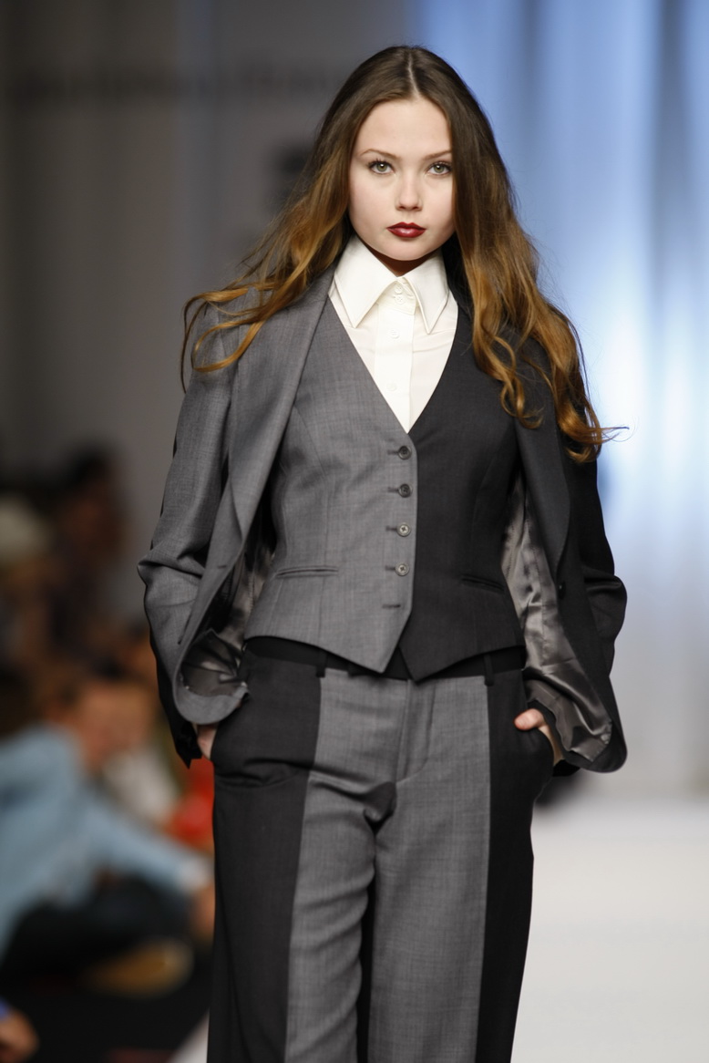 [MLX32FFaisca267.JPG]