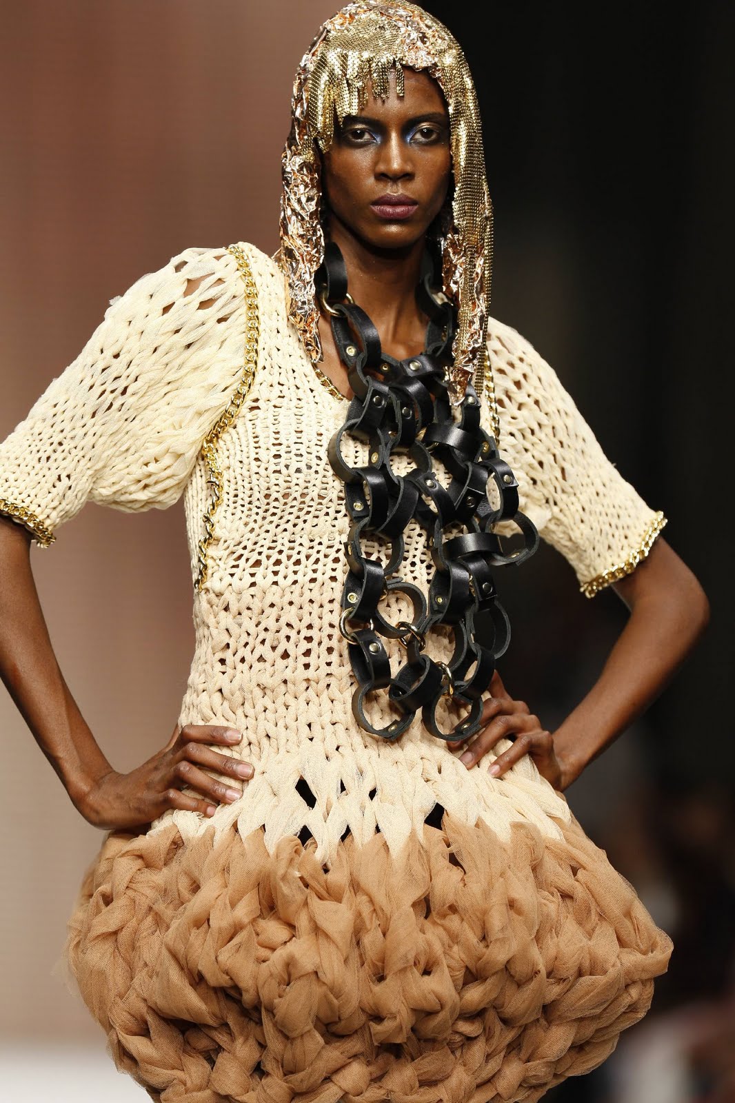 [MLX33DAlves224.JPG]