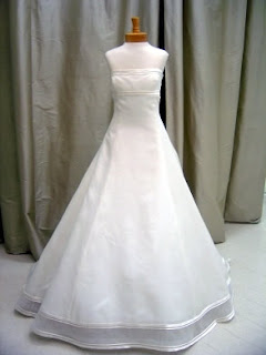 Vera Wang - Emily