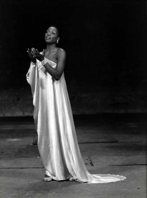 Miss Cavendish Divas Who Think