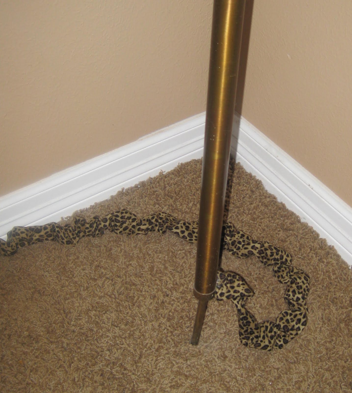 Rankin Family Fun How to Make a Cord Cover