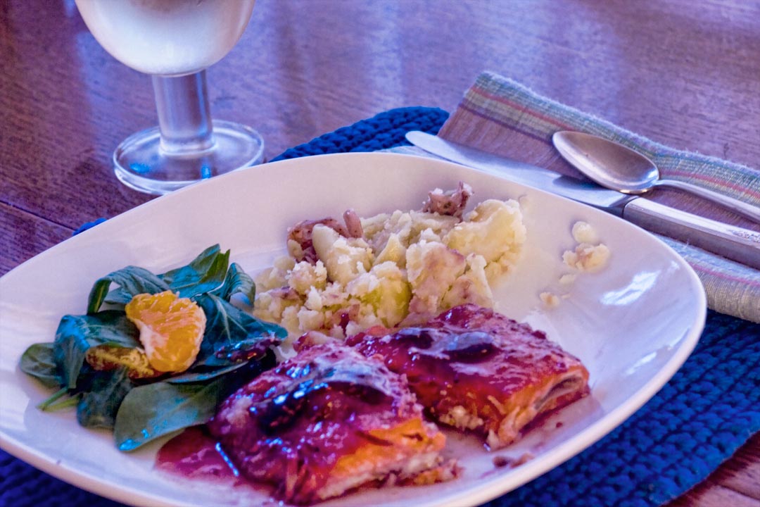 [WEB+Salmon+dinner+whole+plate+1826.jpg]
