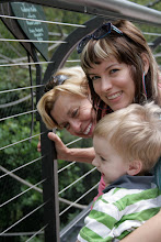 Nana, Mommy & Haven @ San Diego Zoo (2009)
