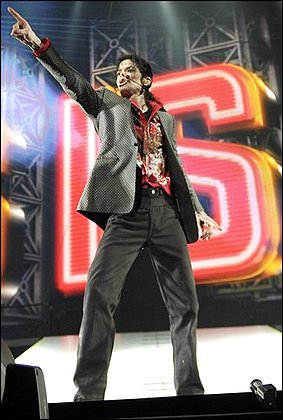 [micheal-jackson-this-it-it.jpg]