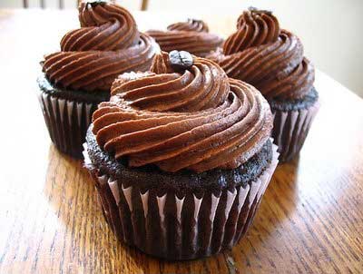http://2.bp.blogspot.com/_vrVyW4zLhYI/S7akz29mjxI/AAAAAAAAAoE/E89v_nyL2I4/s1600/vegan-cupcake-.jpg