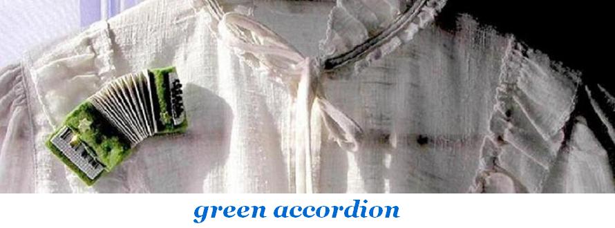 green accordion