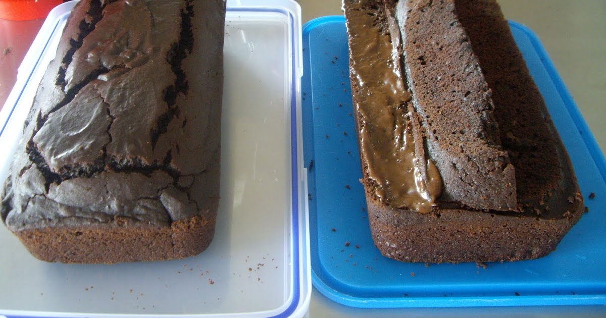 Aunty's Muesli Mag Treasure Chest Birthday Cake