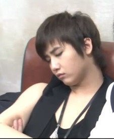 Heo Young Saeng Спящият принц Otter+sleeping