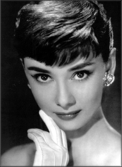 Audrey+Hepburn-01.jpg