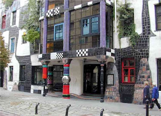 Wien Hundertwasserhaus Museum Und Kunstcafe Chamy Travels