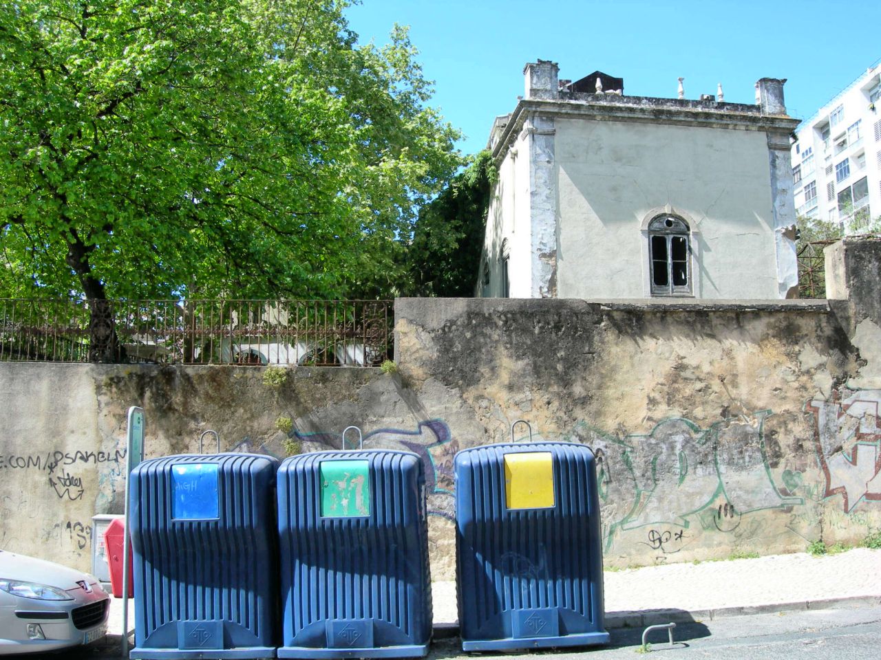 [FSCN8034.JPG]